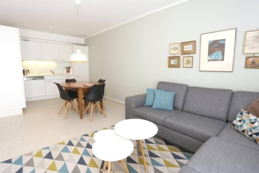 Large Family Retro Flat In City Center- Large Terrace & Garden View, Free Parking Luxembourg Exterior photo