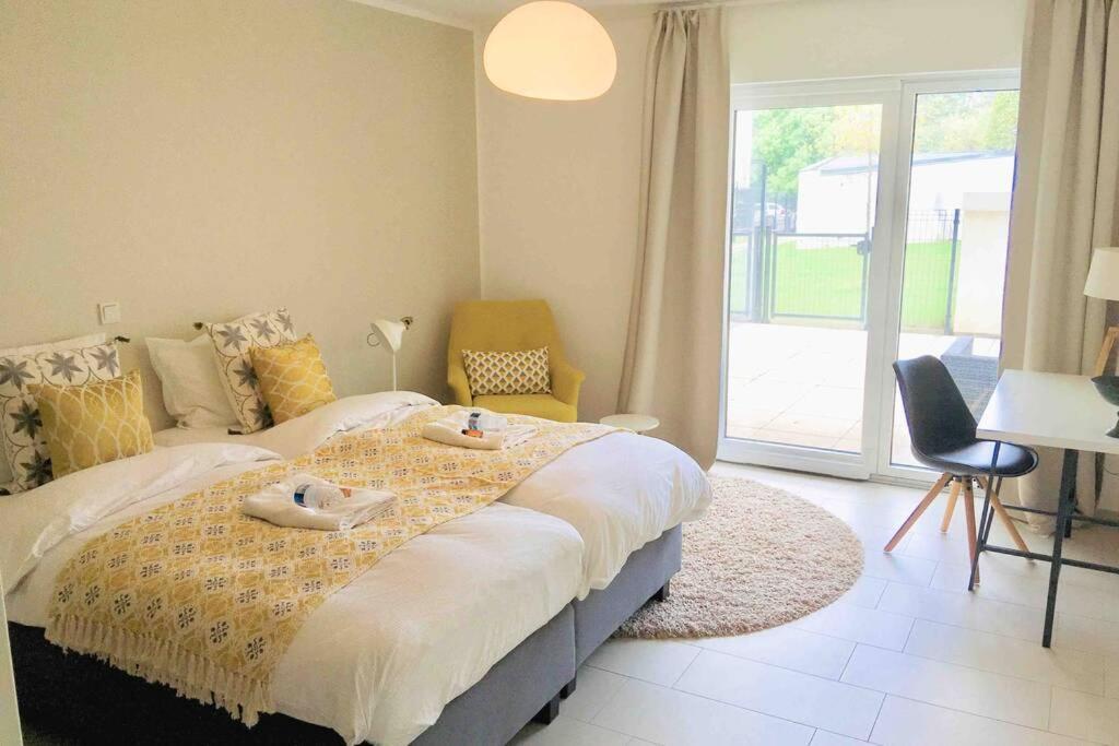 Large Family Retro Flat In City Center- Large Terrace & Garden View, Free Parking Luxembourg Exterior photo