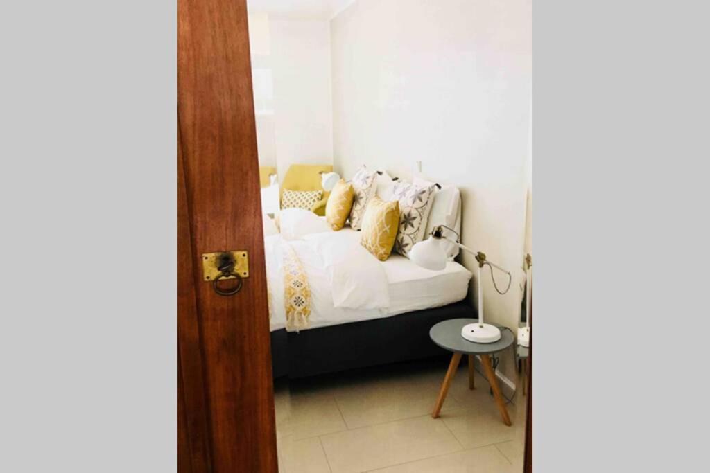 Large Family Retro Flat In City Center- Large Terrace & Garden View, Free Parking Luxembourg Exterior photo